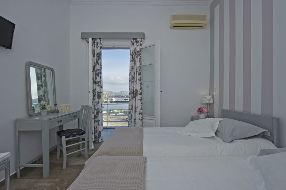 Hotel Oasis Parikia  Luaran gambar