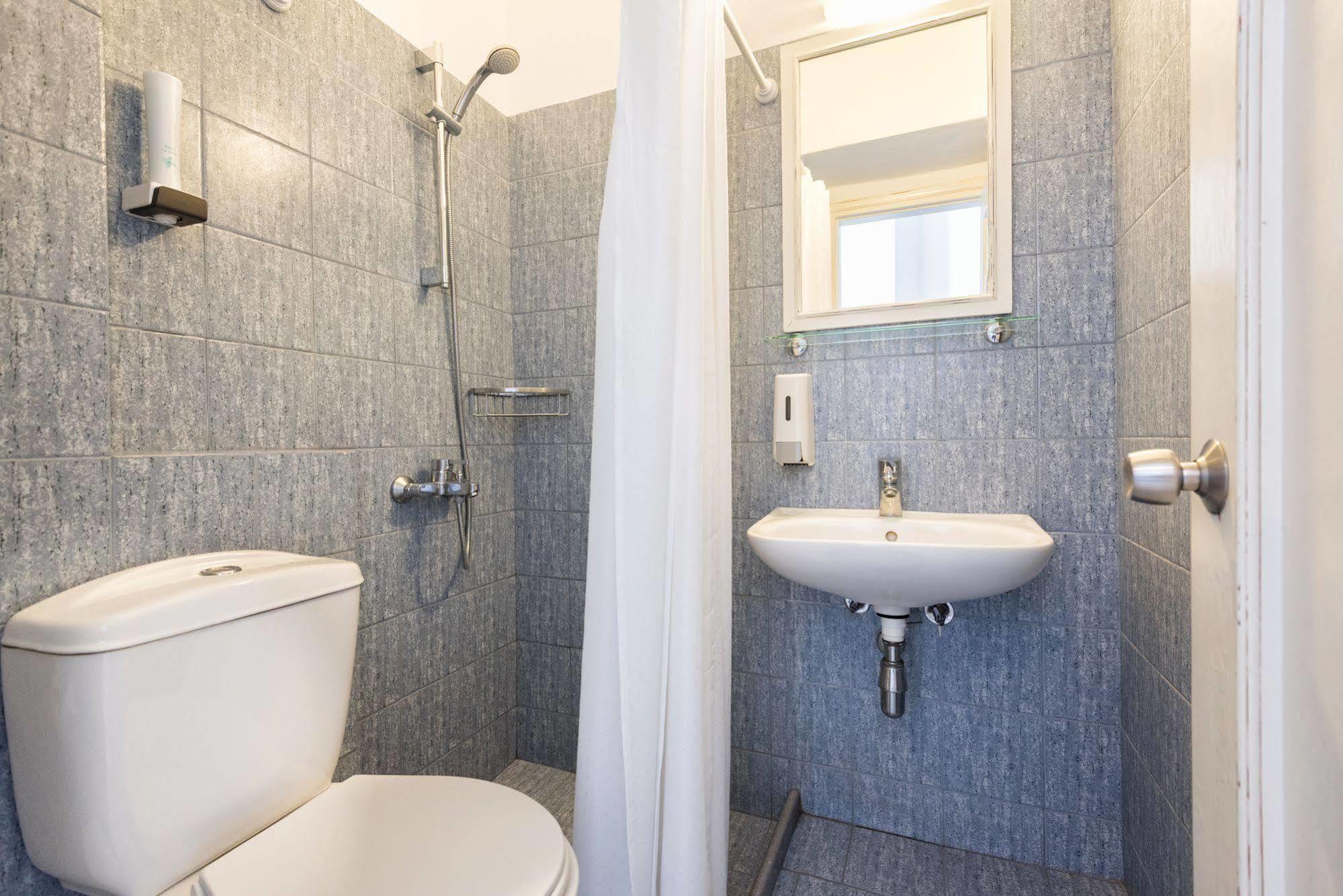 Hotel Oasis Parikia  Luaran gambar